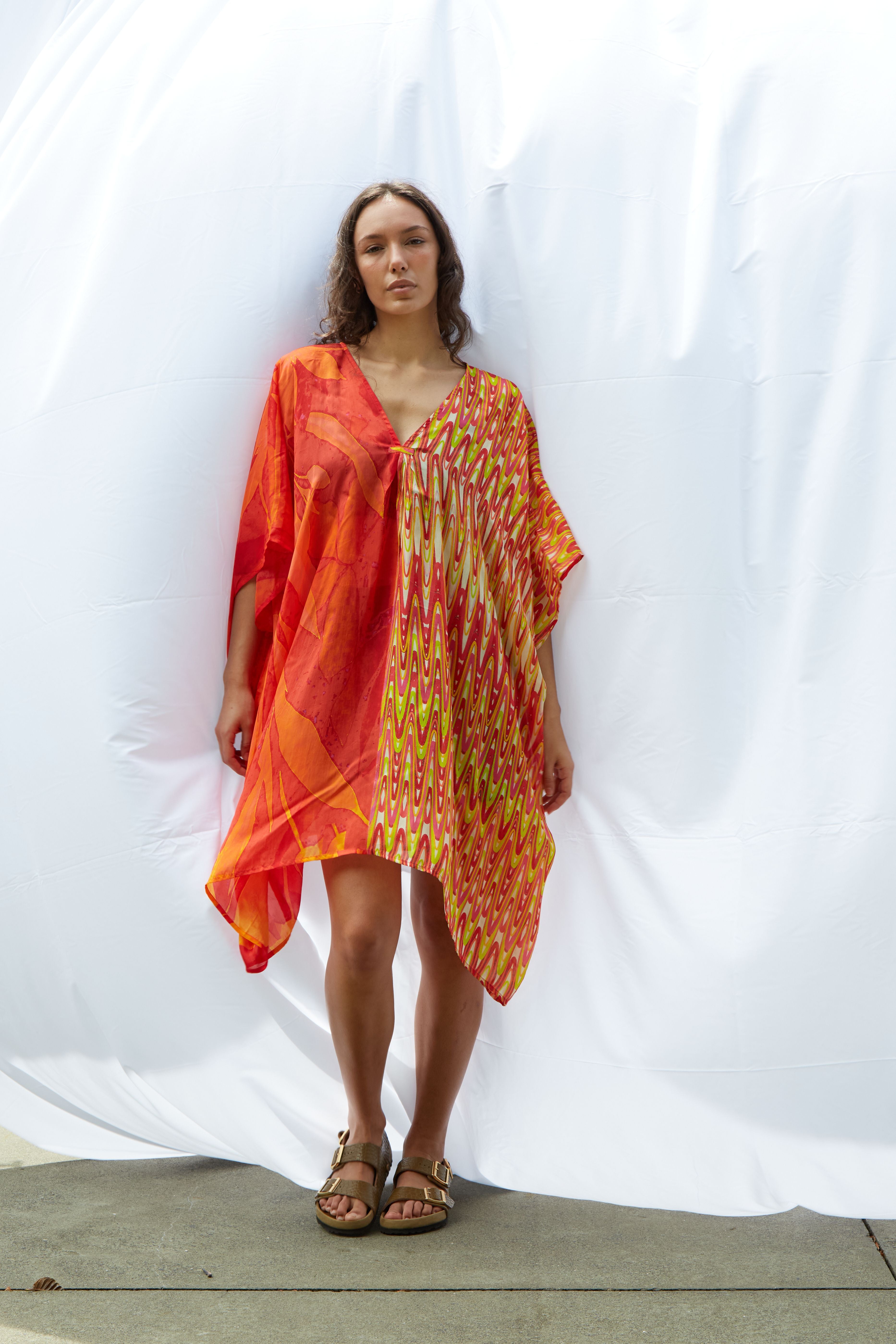 Tasia Midi Kaftan Pure Silk Bimini Reds