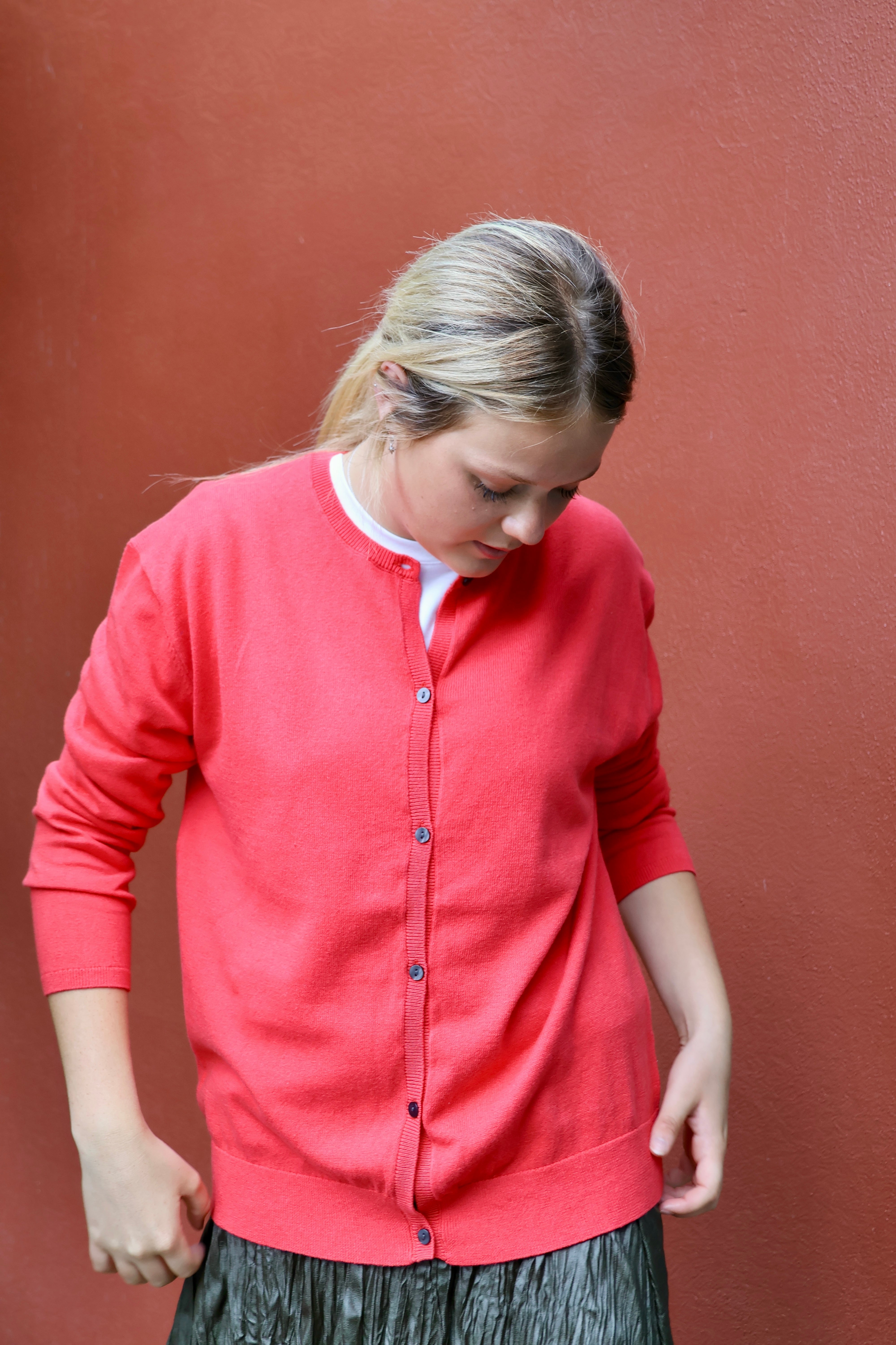 Malachite Yarnsmith Round Neck Cardigan Coral