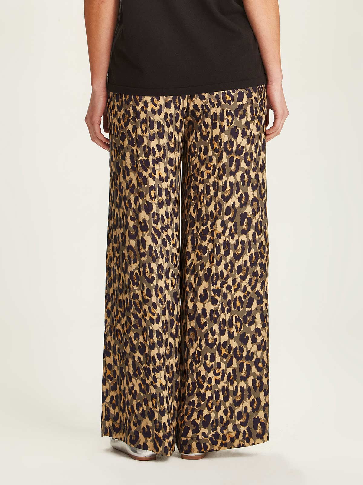 Carrie Leopard Pant Sills