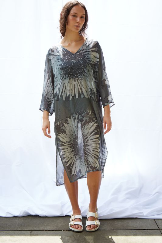 Amandita Kaftan Pure Silk Dress Bimini Black/Grey